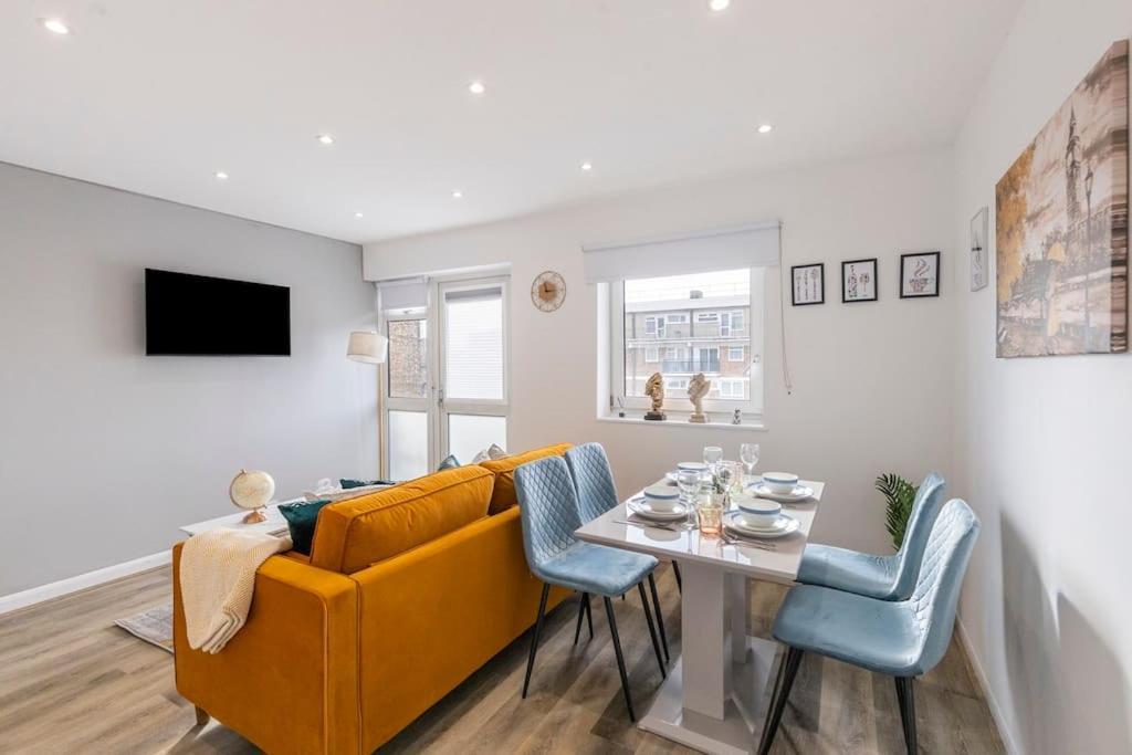 Shard View 2Br Next Tower Bridge Apartment Londra Exterior foto